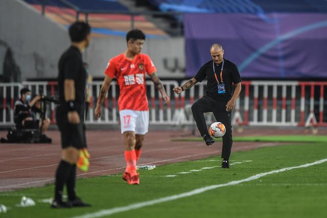 亚足联国家队身价榜：日韩领跑 国足排名第15